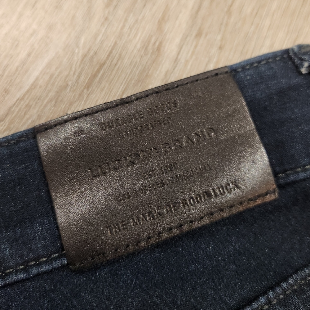 NWT Lucky Brand Sweet Straight Jeans - Picture 13 of 13
